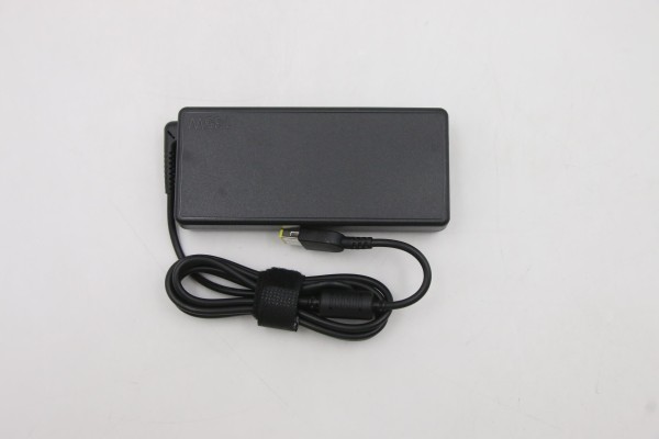 5A10V03255 Lenovo ThinkStation Netzteil 135W 3 Pin slim tip