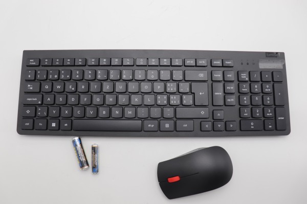 5KM0U87816 Lenovo Thinkpad Tastatur schweizerisch und Maus Wireless Neo 50 27 Gen 5, Neo 50 24 Gen