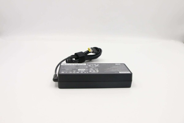 00HM670 Lenovo Netzteil 135W slim tip 3 PIN 00HM670 Lenovo Netzteil 135W slim tip 3 PIN