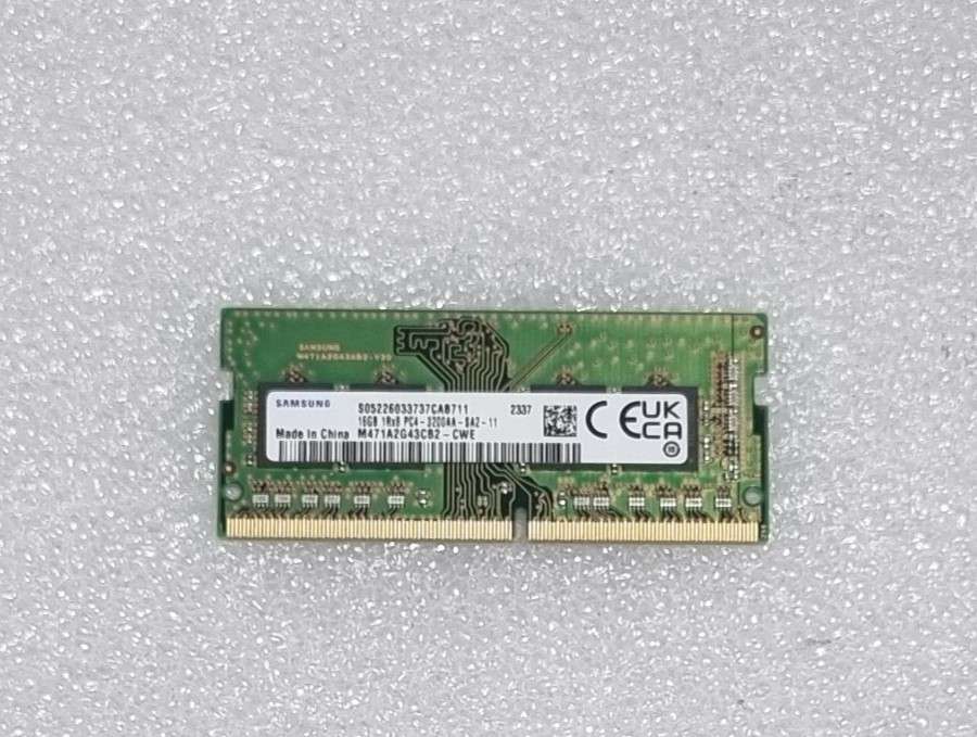 Side3 DDR4 3200MHz 8GB 2枚 合計 16GBメモリー Crucial 16GB (2 x 8GB) DDR4 3200 Laptop Memory - Newegg.com